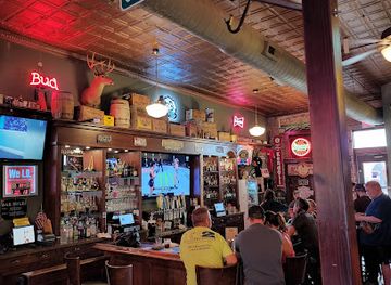 nebraska/eugene-t-mahoney-state-park/bar/good-times-saloon