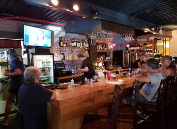 maine/old-orchard-beach/bar/jumpin-jake-s