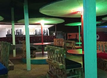 cote-d-ivoire/comoe-national-park/bar/l-internat