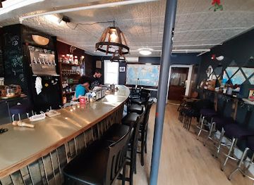 maine/bangor/bar/2-feet-brewing