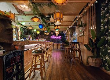 iowa/des-moines/bar/revival-house