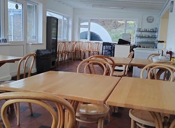 guernsey/sark/bar/harbour-cafe