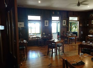 norfolk-island/ball-bay/bar/hilli-restaurant-cafe