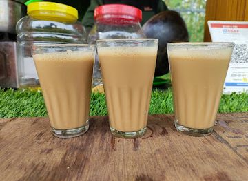 india/munnar/bar/kulukki-hub