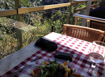 france/verdon-gorge/bar/auberge-des-cavaliers