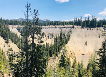 oregon/crater-lake-national-park/bar/annie-creek-canyon