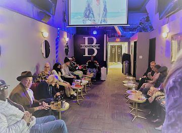 ohio/dayton/bar/bozacks-cocktail-lounge