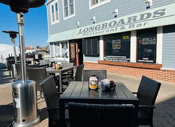 massachusetts/salem/bar/longboards-restaurant-bar