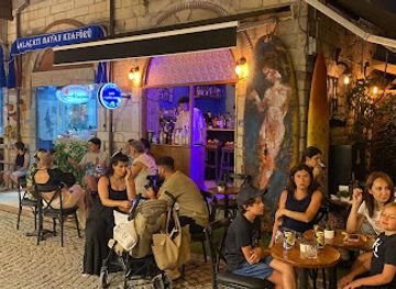 turkiye/cesme/bar/shot-bar