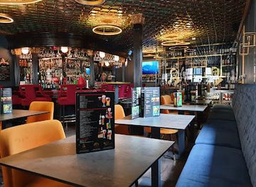 portugal/madeira/bar/the-prince-albert-pub