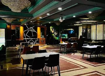 turkmenistan/garagum-canal/bar/zip-ayna-restoran-letni