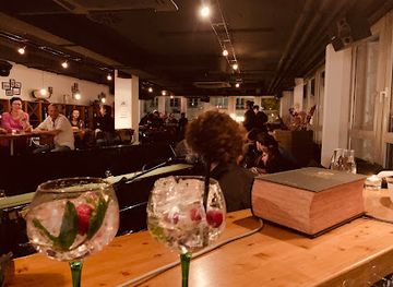 switzerland/fribourg/bar/tm-cafe