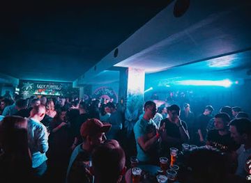 slovakia/horna-nitra/bar/ugly-flamingo-club