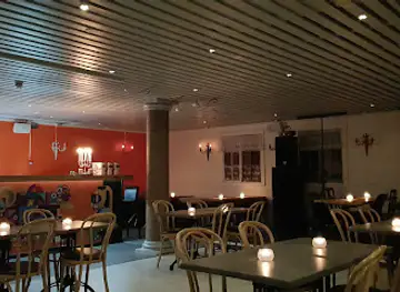 Zaya bar
