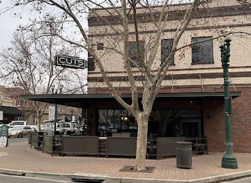 california/turlock/bar/cuts-steakhouse