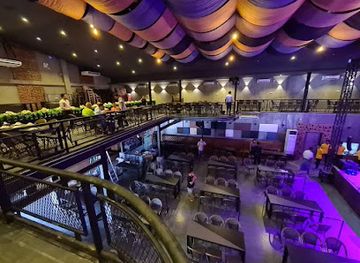 myanmar-burma/mandalay-region/bar/old-version-live-music-restaurant