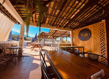 honduras/gracias/bar/jardin-cafe