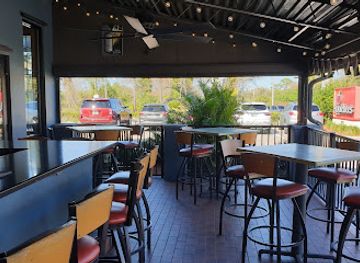 florida/lake-okeechobee/bar/applebee-s-grill-bar