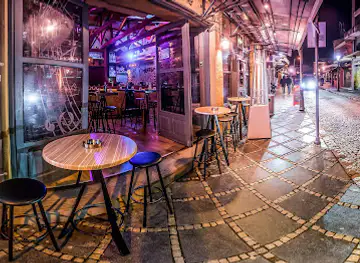 Refren Music Bar