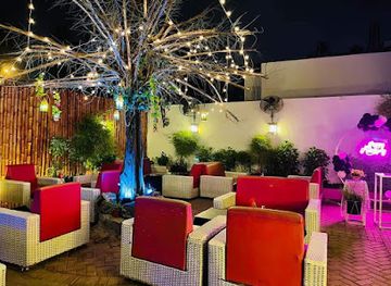 pakistan/upper-sindh/bar/alaska-restaurant