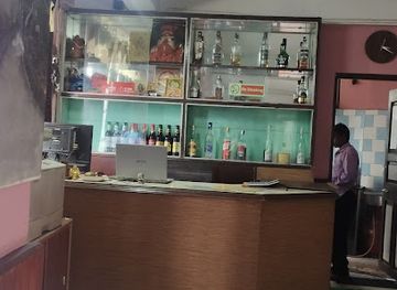 india/darjeeling/mall-road/bar/simma-restaurant-cum-bar