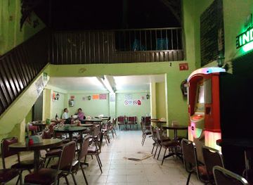 mexico/mexico-city/centro-historico/bar/bar-el-tahur