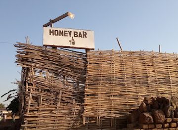 central-african-republic/haut-mbomou/bar/honey-bar
