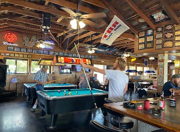 texas/hill-country/bar/reverend-jim-s-dam-pub