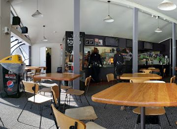 australia/kosciuszko-national-park/bar/powder-inn