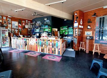 germany/zugspitze/bar/cafe-kandahar-2