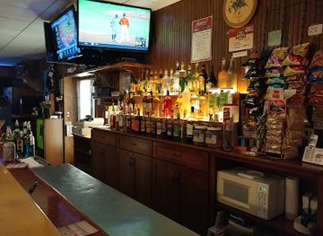 iowa/great-river-road/bar/tuna-s-bar