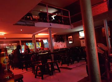 colombia/andean-region/bar/rocker