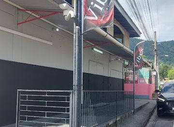 trinidad-and-tobago/edith-falls/bar/vibes-sports-bar-lounge