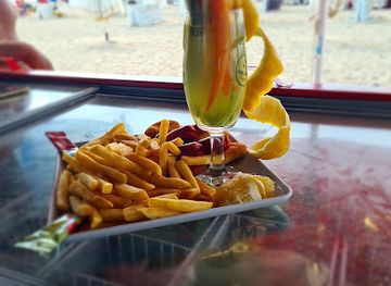 turkiye/kusadasi/guzelcamli/bar/seaside-beach