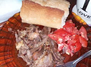 guinea/mamou-region/bar/bon-coin