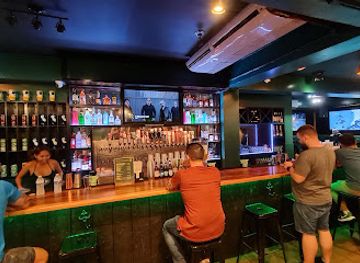 guam/fai-fai-beach/bar/shamrocks-sports-pub