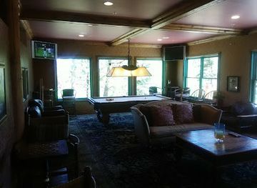 idaho/ponderosa-state-park/bar/fish-and-swim-club-house