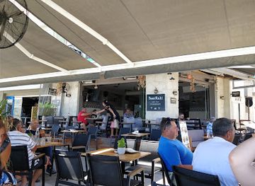 greece/samaria-gorge/bar/beer-raki