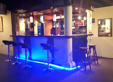 trinidad-and-tobago/st-mary/bar/secrets-grill-and-bar