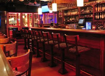 colorado/breckenridge-ski-resort/bar/cecilia-s-nightclub-and-cocktail-bar