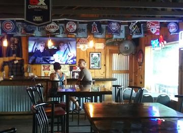 maine/york-county/bar/the-207-tavern