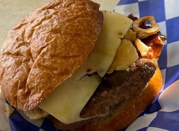 utah/escalante/bar/big-bubba-s