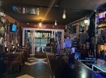 ecuador/manta/bar/the-magic-bar