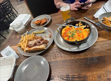 new-hampshire/lakes-region/bar/axe-ale-taphouse