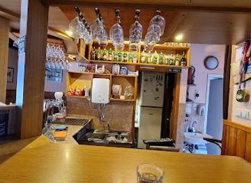 hungary/szekesfehervar/bar/peti-borozo