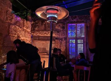 lebanon/zgharta/bar/feelzoom