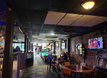 washington/everett/bar/tony-v-s-garage