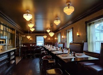 connecticut/hammonasset-beach-state-park/bar/bar-bouchee