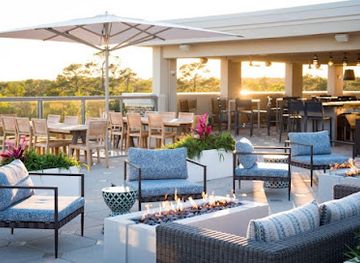 south-carolina/hilton-head-island/bar/high-tide-rooftop-bar