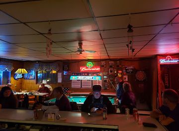 ohio/hocking-hills/bar/crystal-bar